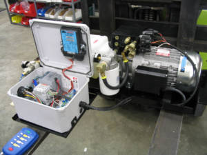 Hydraulics with Controls Package