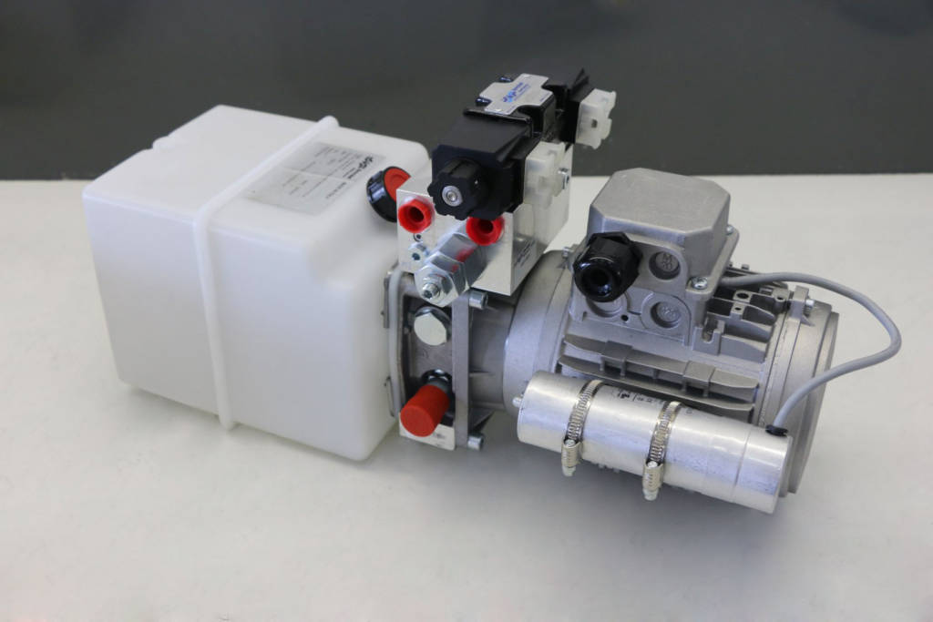 1 Gallon Reservoir Hydraulics